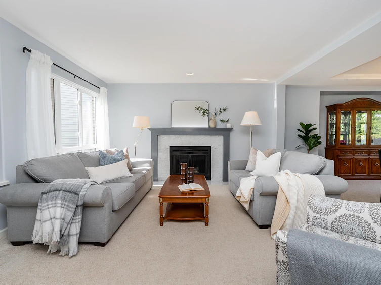 2890 Woodsia Place, Coquitlam, BC, V3E 2Y2 - 3