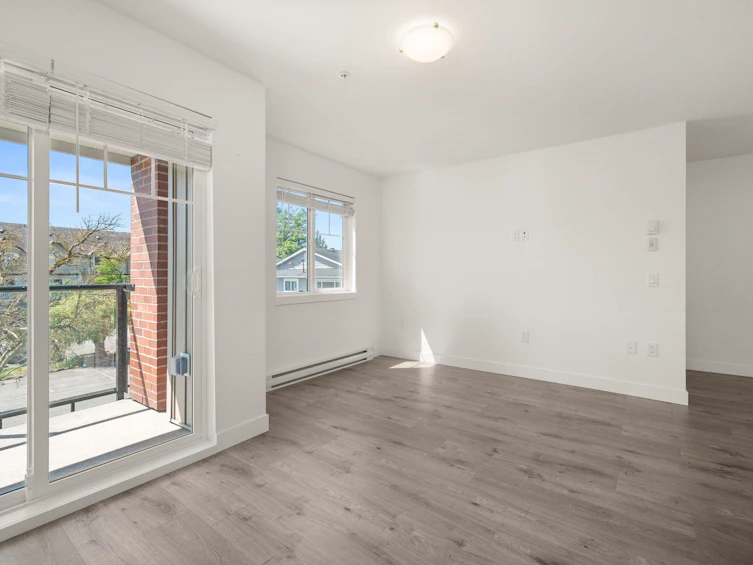 204-19730 56 Avenue, Langley, BC, V3A 3X6 - 4