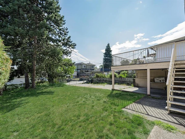564 64th Street, Vancouver, BC, V6P 2K9 - 5