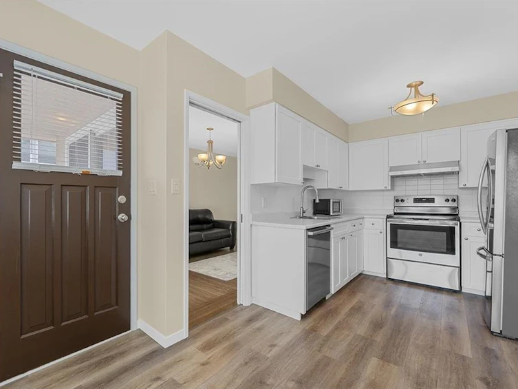 564 64th Street, Vancouver, BC, V6P 2K9 - 10