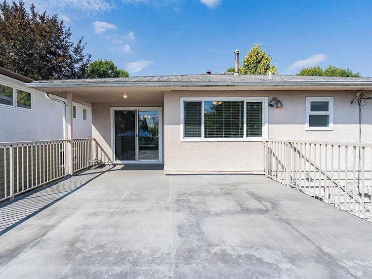 564 64th Street, Vancouver, BC, V6P 2K9 - 4