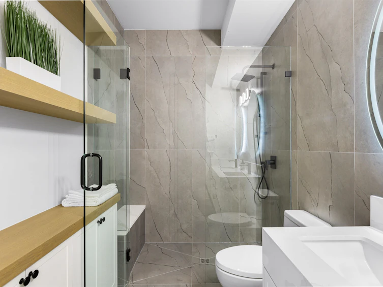 1-76 E 45th Avenue, Vancouver, BC, V5W 1W7 - 11