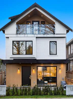 1 76 E 45th Avenue