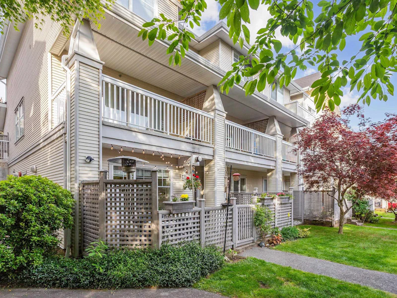 14 - 222 Tenth Street, New Westminster BC V3M 3X9