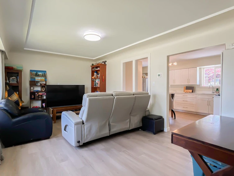 1752 Dorset Avenue, Port Coquitlam, BC, V3B 2A2 - 11