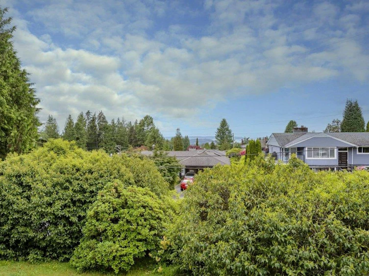 422 Genoa Crescent, North Vancouver, BC, V7N 3B7 - 38