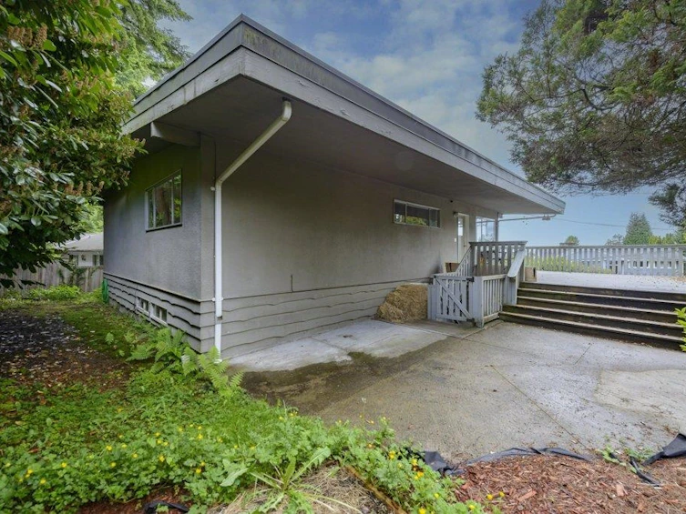 422 Genoa Crescent, North Vancouver, BC, V7N 3B7 - 34