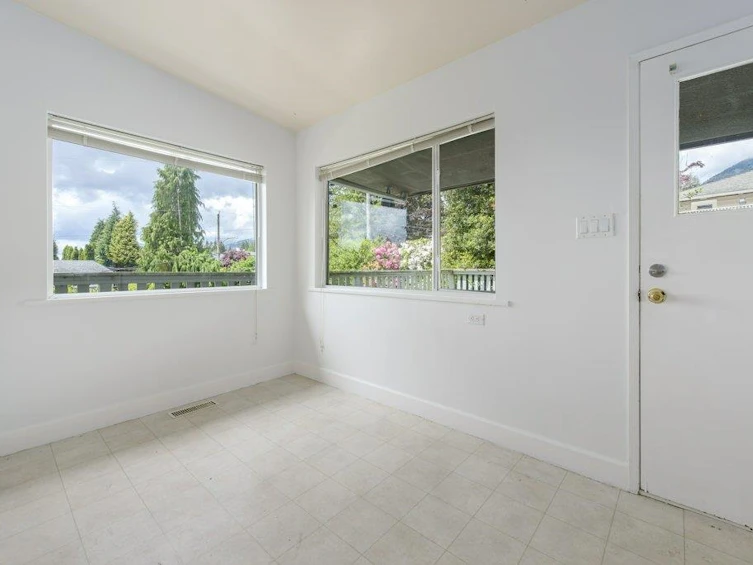 422 Genoa Crescent, North Vancouver, BC, V7N 3B7 - 28
