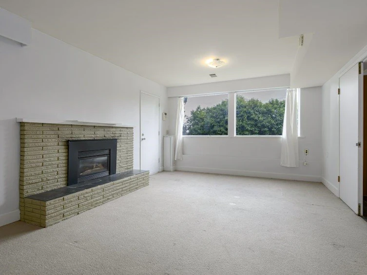 422 Genoa Crescent, North Vancouver, BC, V7N 3B7 - 23