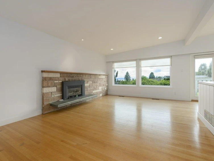 422 Genoa Crescent, North Vancouver, BC, V7N 3B7 - 7