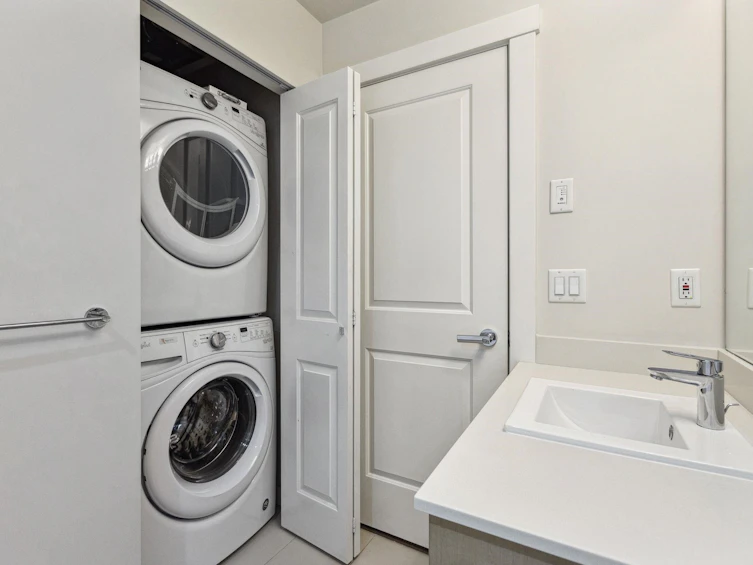 111-255 W 1st Street, North Vancouver, BC, V7M 3G8 - 17