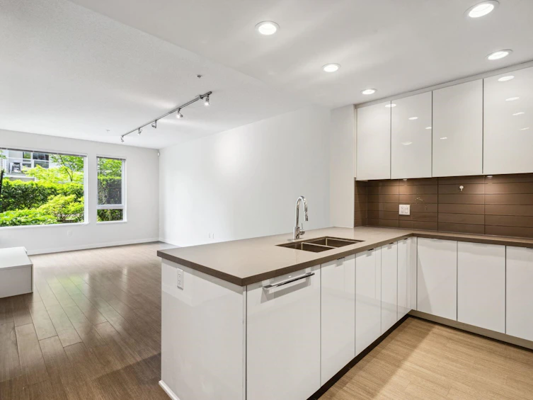 111-255 W 1st Street, North Vancouver, BC, V7M 3G8 - 10