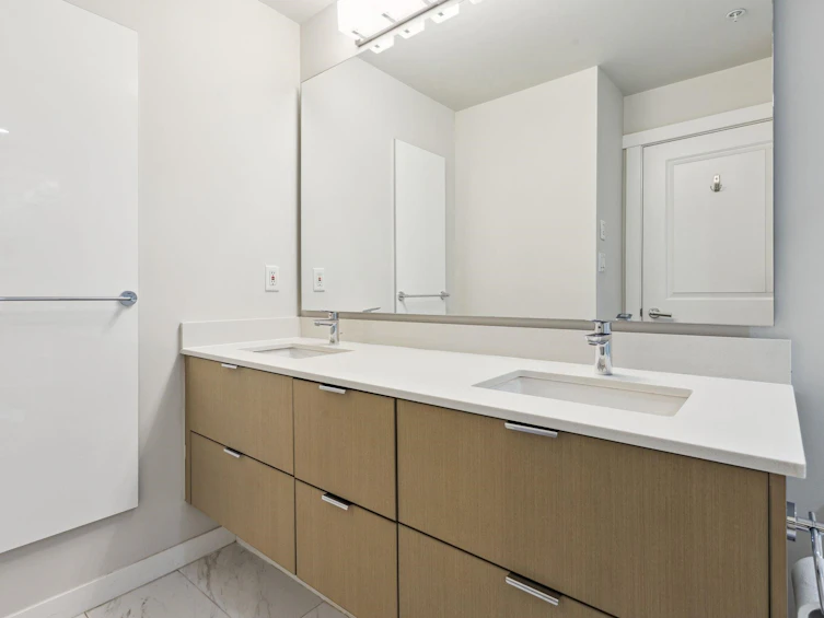 111-255 W 1st Street, North Vancouver, BC, V7M 3G8 - 13