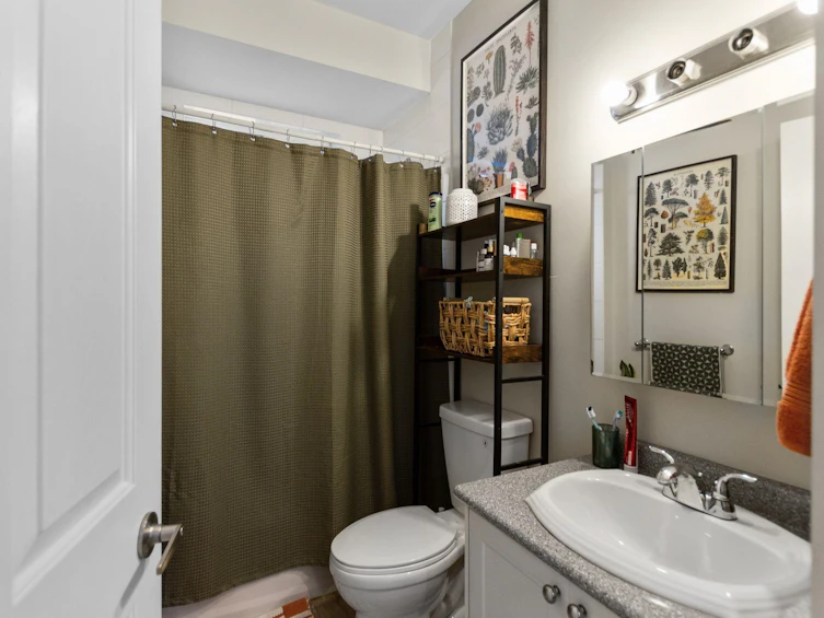 2631 Napier Street, Vancouver, BC, V5K 2W7 - 21