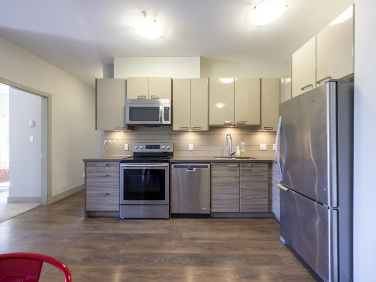 210-6875 Dunblane Avenue, Burnaby, BC, V5J 0G6 - 3