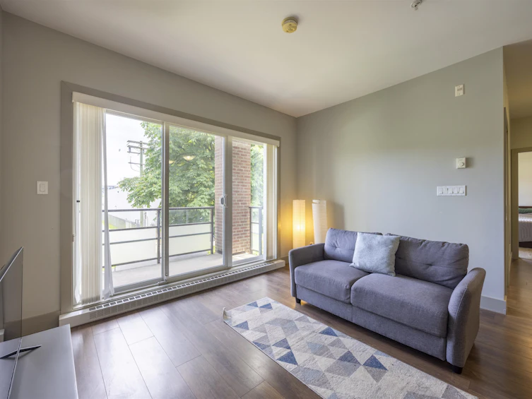 210-6875 Dunblane Avenue, Burnaby, BC, V5J 0G6 - 9