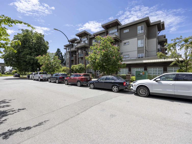 210-6875 Dunblane Avenue, Burnaby, BC, V5J 0G6 - 23