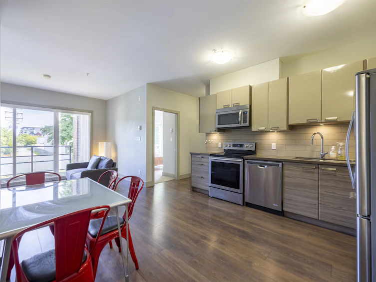 210-6875 Dunblane Avenue, Burnaby, BC, V5J 0G6 - 2