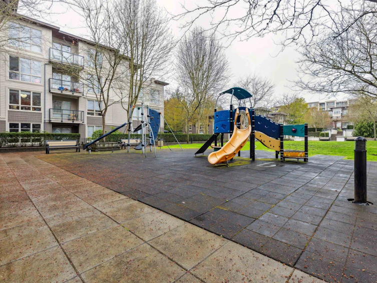 114-15988 26 Avenue, Surrey, BC, V3Z 5K3 - 26