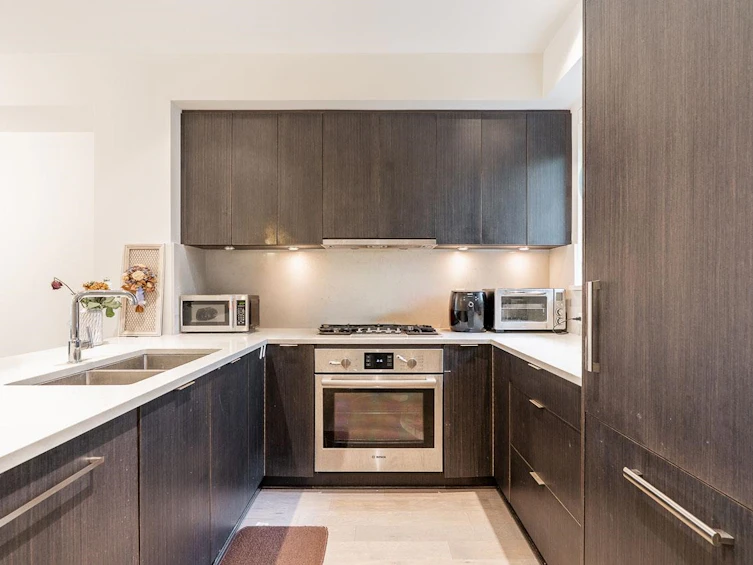 5512 Oak Street, Vancouver, BC, V6M 2V6 - 9