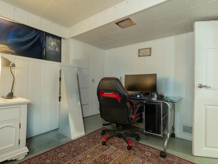 6407 Clinton Street, Burnaby, BC, V5E 1A3 - 22