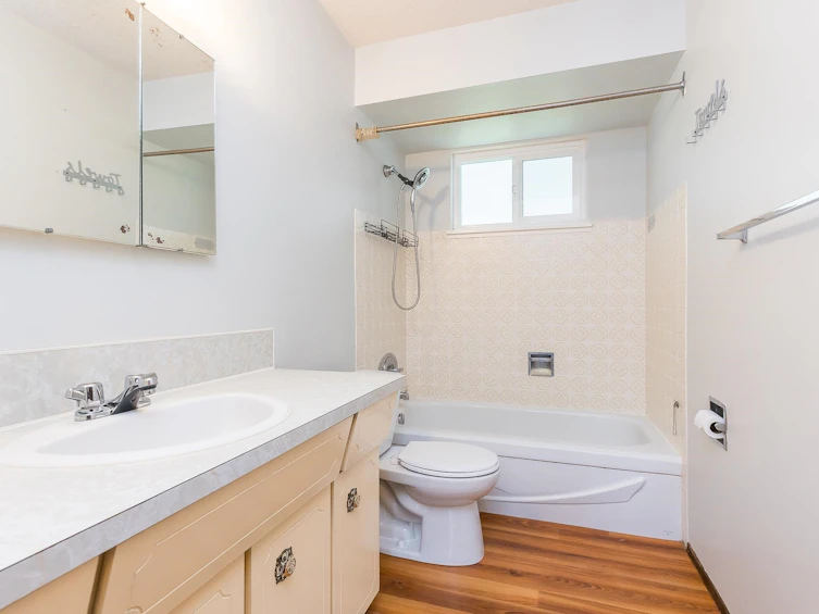 34641 Tudor Court, Abbotsford, BC, V2S 4X1 - 21