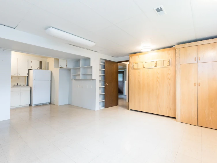 34641 Tudor Court, Abbotsford, BC, V2S 4X1 - 24