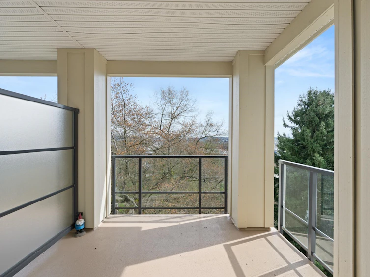 405-245 Ross Drive, New Westminster, BC, V3L 0C6 - 24