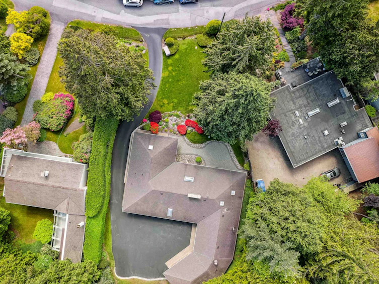 2695 Rosebery Avenue, West Vancouver, BC, V7V 3A3 - 40