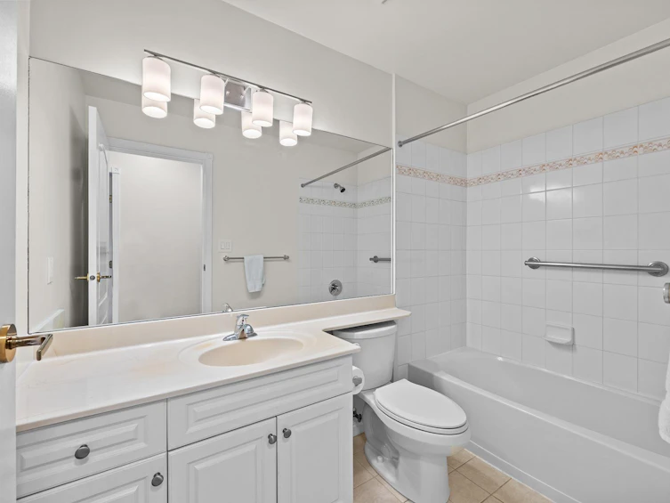 105-1221 Johnston Road, Surrey, BC, V4B 3Y8 - 25