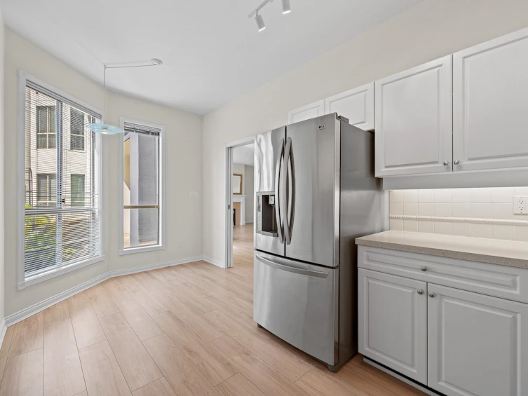 105-1221 Johnston Road, Surrey, BC, V4B 3Y8 - 7