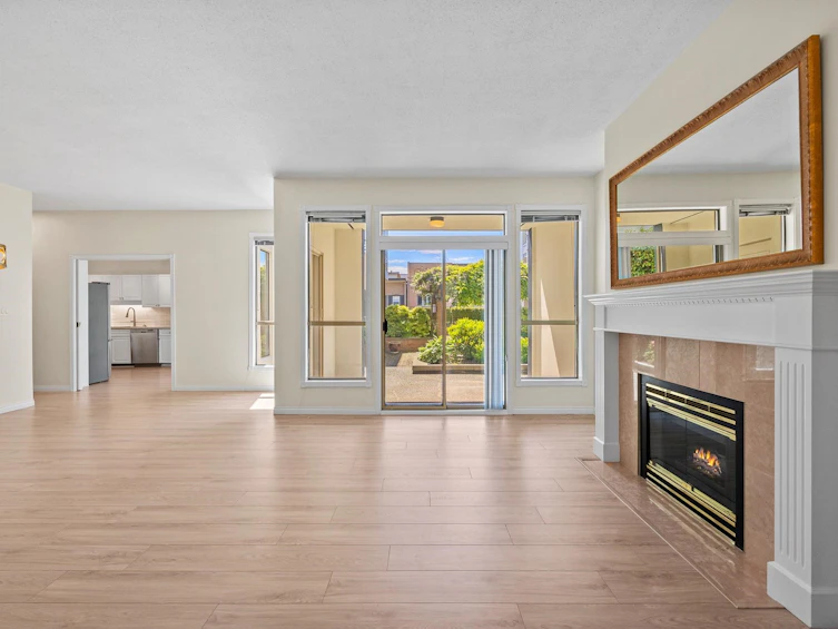 105-1221 Johnston Road, Surrey, BC, V4B 3Y8 - 16