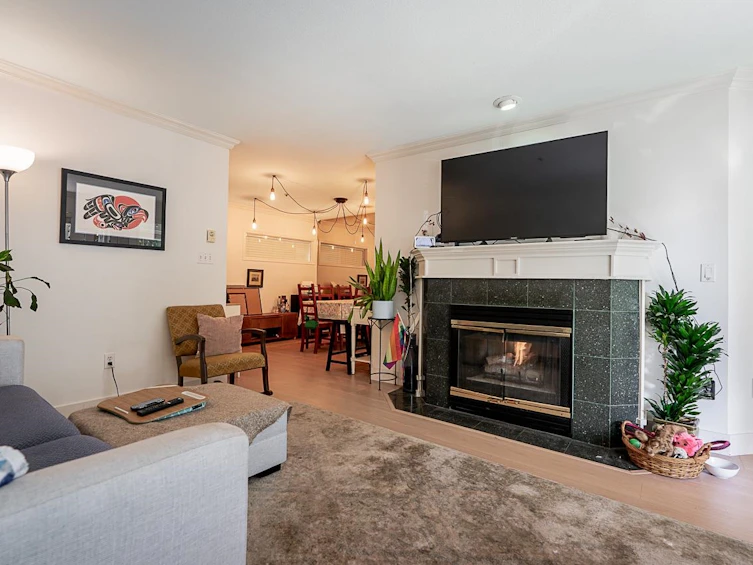 102-2250 SE Marine Drive, Vancouver, BC, V5P 2S2 - 4