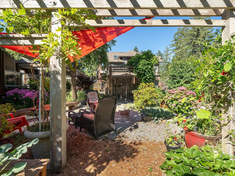 1675 Whitesails Drive, Bowen Island, BC, V0N 1G2 - 38