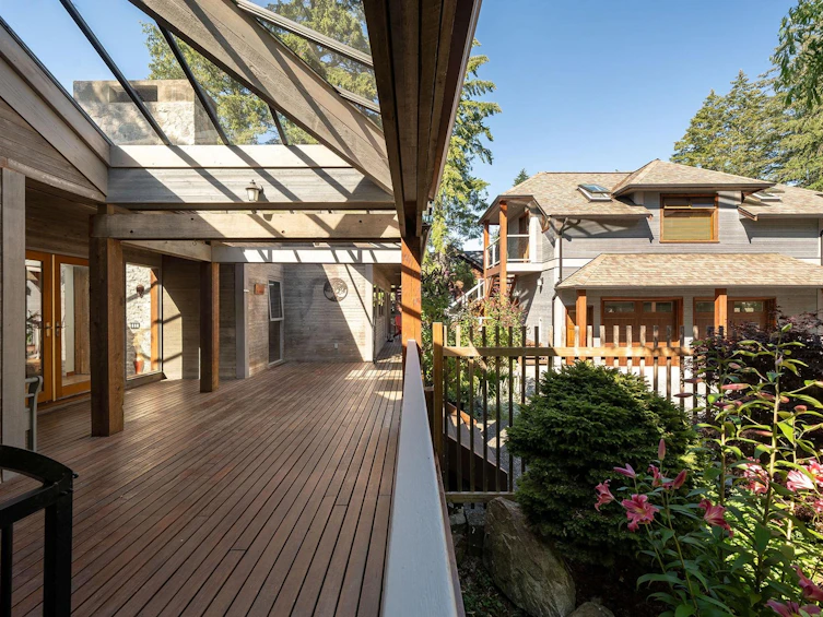 1675 Whitesails Drive, Bowen Island, BC, V0N 1G2 - 3