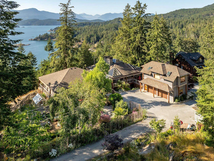 1675 Whitesails Drive, Bowen Island, BC, V0N 1G2 - 8