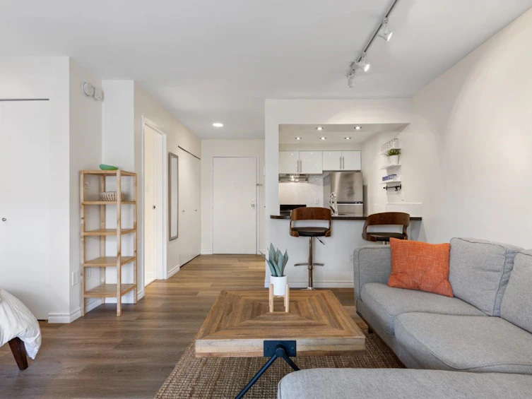 102-1450 Laburnum Street, Vancouver, BC, V6J 3W3 - 10