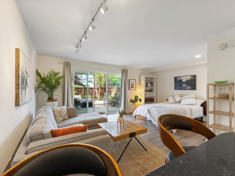 102-1450 Laburnum Street, Vancouver, BC, V6J 3W3 - 15