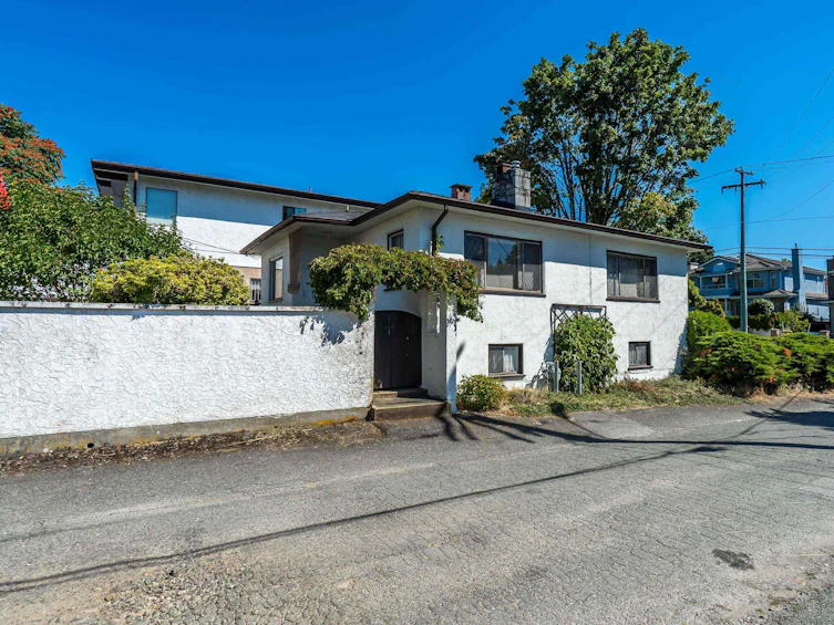 7965 Ontario Street, Vancouver, BC, V5X 3E2 - 15