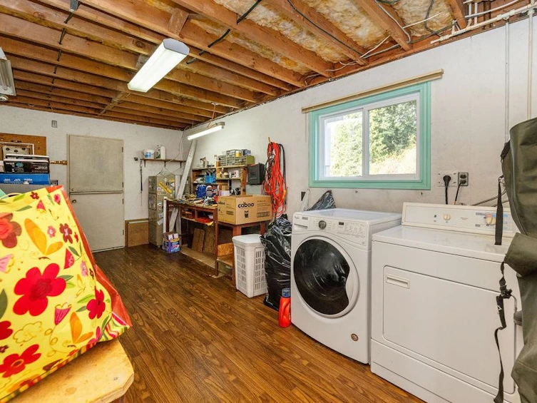 593 Veterans Road, Gibsons, BC, V0N 1V4 - 27