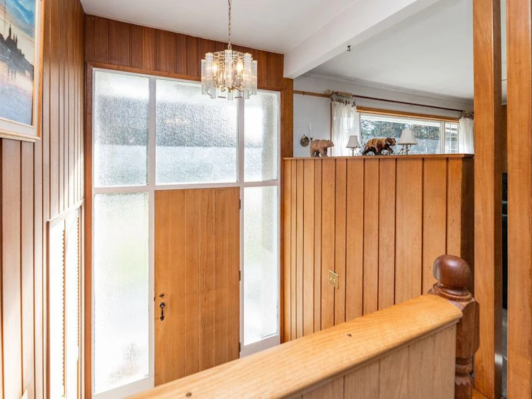593 Veterans Road, Gibsons, BC, V0N 1V4 - 8