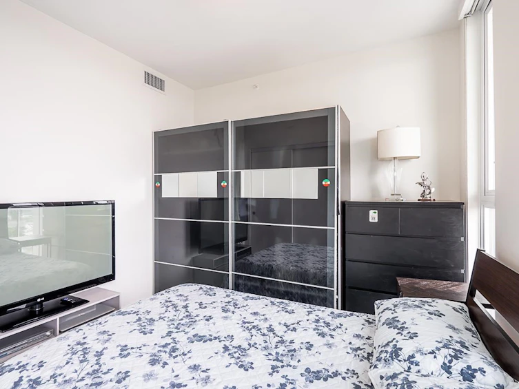 2305-3538 E Sawmill Crescent, Vancouver, BC, V5S 0J8 - 11