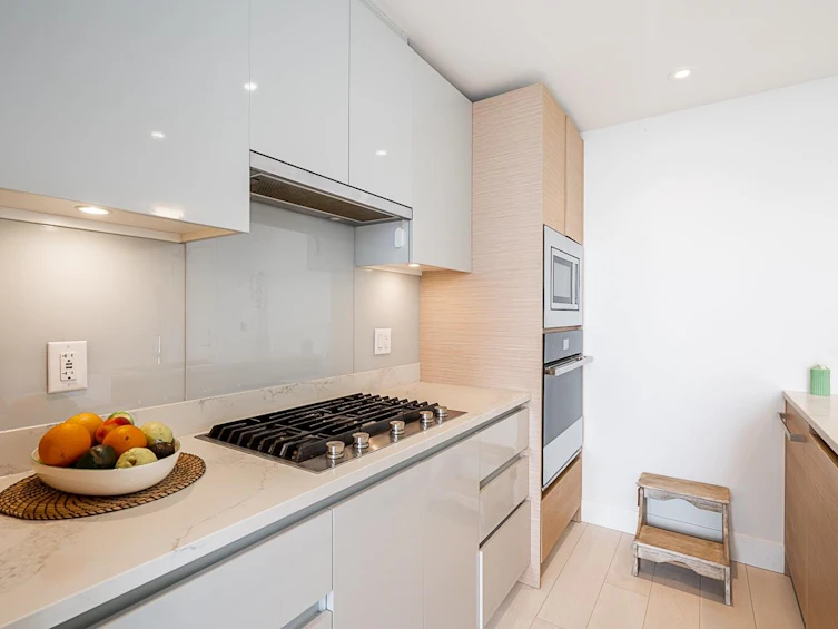 2305-3538 E Sawmill Crescent, Vancouver, BC, V5S 0J8 - 4
