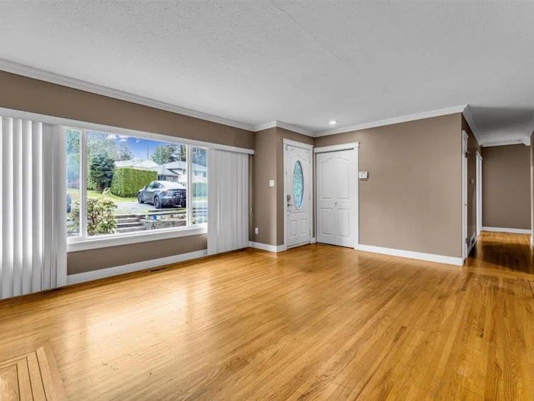 11337 Lansdowne Drive, Surrey, BC, V3R 4Z8 - 3