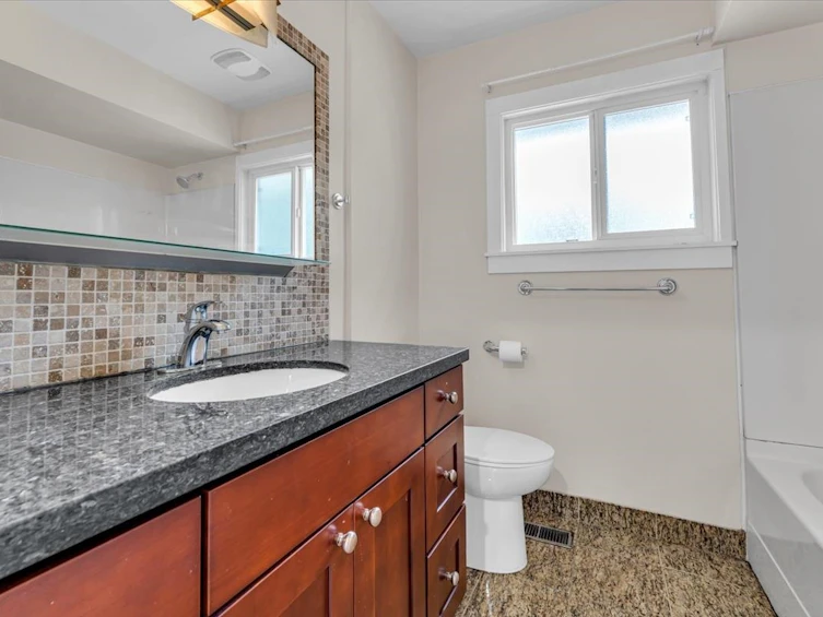11337 Lansdowne Drive, Surrey, BC, V3R 4Z8 - 20