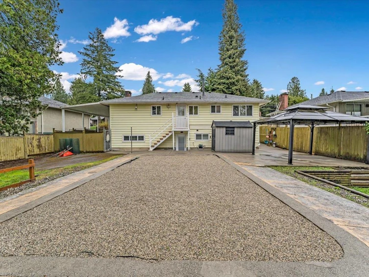 11337 Lansdowne Drive, Surrey, BC, V3R 4Z8 - 14