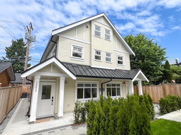 1155 Keefer Street, Vancouver, BC, V6A 1Z2