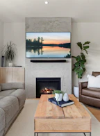 418 801 Klahanie Drive