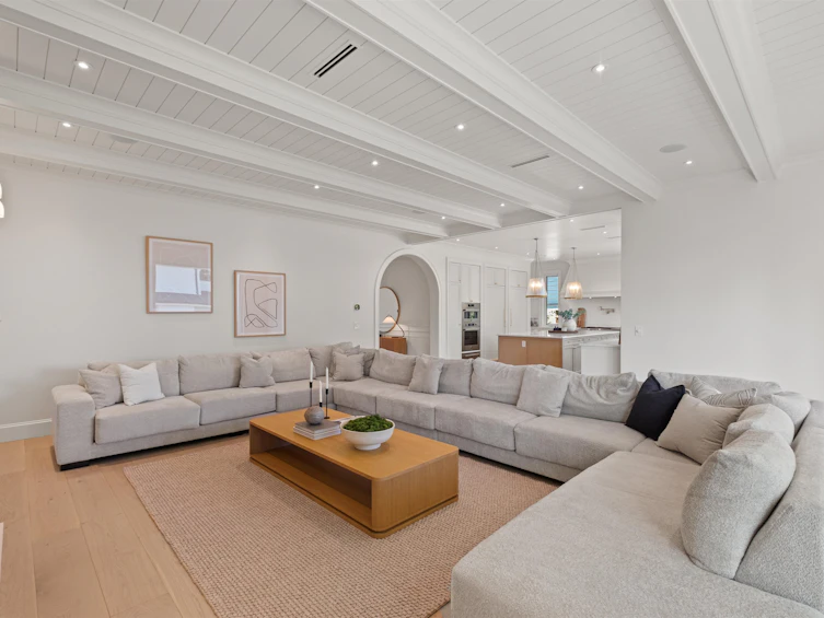 821 E 16th Street, North Vancouver, BC, V7L 2V3 - 9