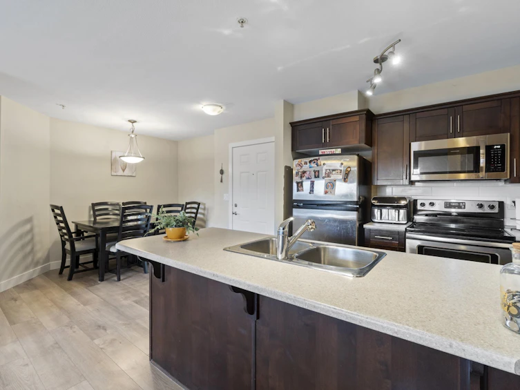 108-9422 Victor Street, Chilliwack, BC, V2P 0B8 - 6